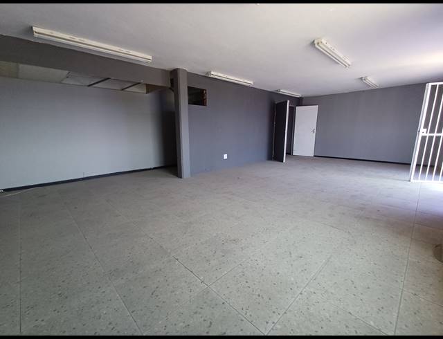 537M² MINI FACTORY TO LET IN KYA SANDS